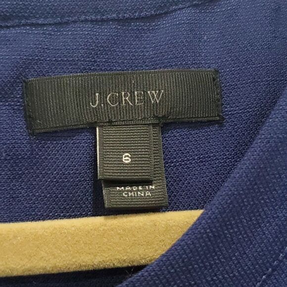 J. Crew Oxford Crepe Cap Sleeve Top, Navy Blue, Size 6 - Picture 2 of 6